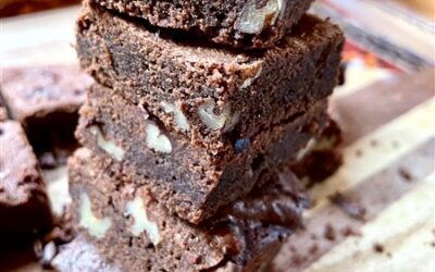 Easy Chocolate Brownies (From Scratch)